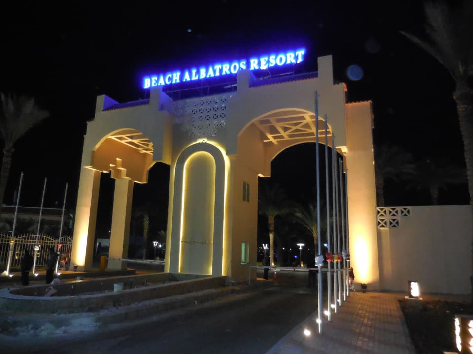 Auch hier wird alles neu gemacht Beach Albatros Resort