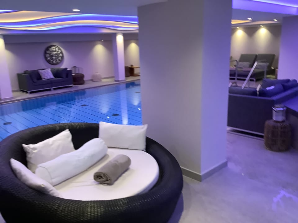 Pool Romantischer Winkel RoLigio® & Wellness Resort