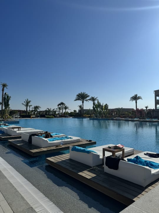 Pool Steigenberger Resort Ras Soma