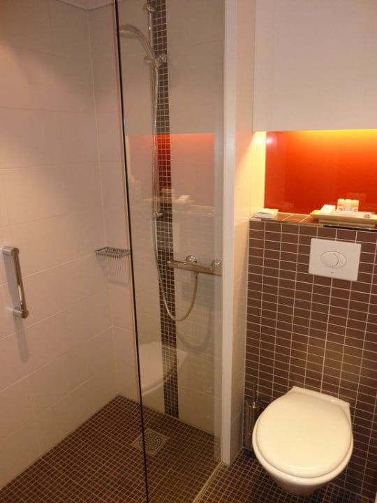 Dusche/WC Zimmer 313 Best Western Hotel Bamberg