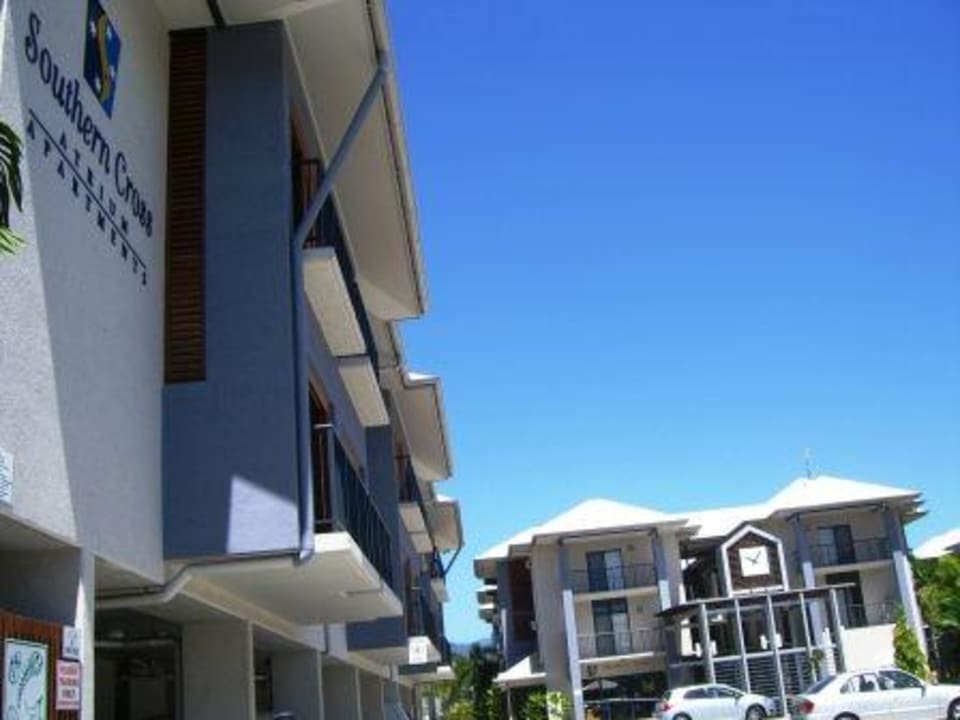 Hotel Eingangsbereich  Southern Cross Atrium Apartments