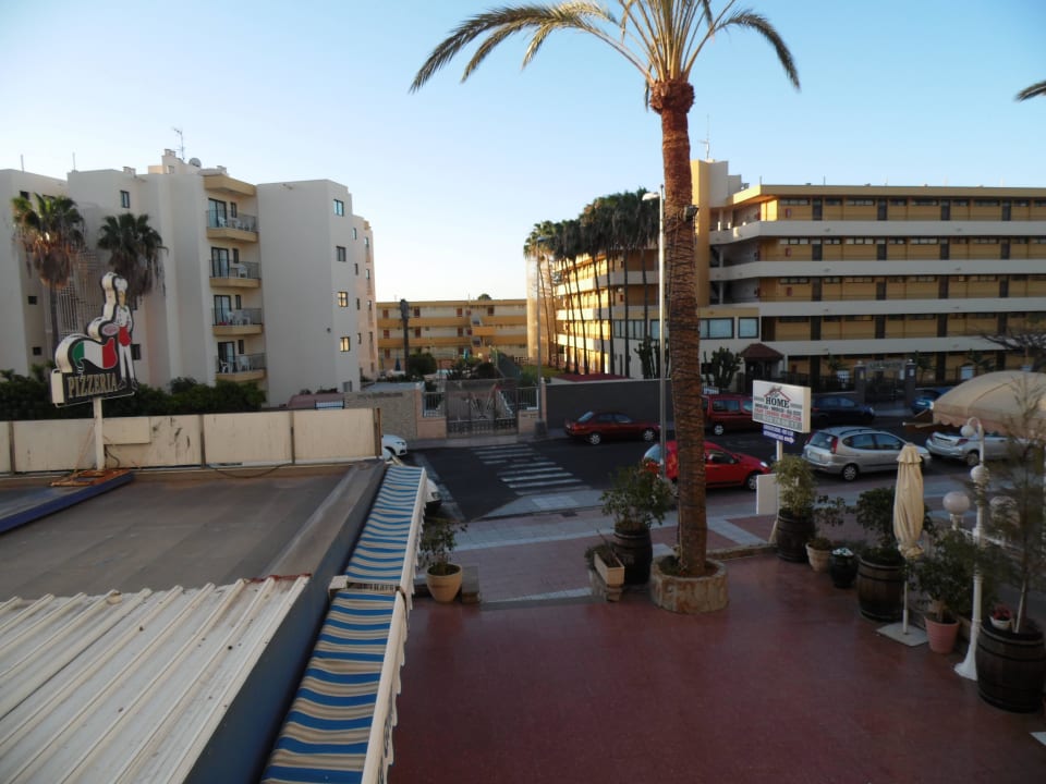 Blick aus Zimmer 237 alltoura Club Hotel Akeah Broncemar