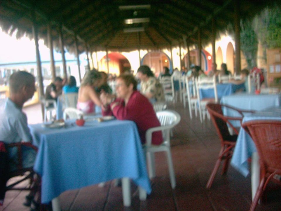 Essen im Freien Hawai Beach Club