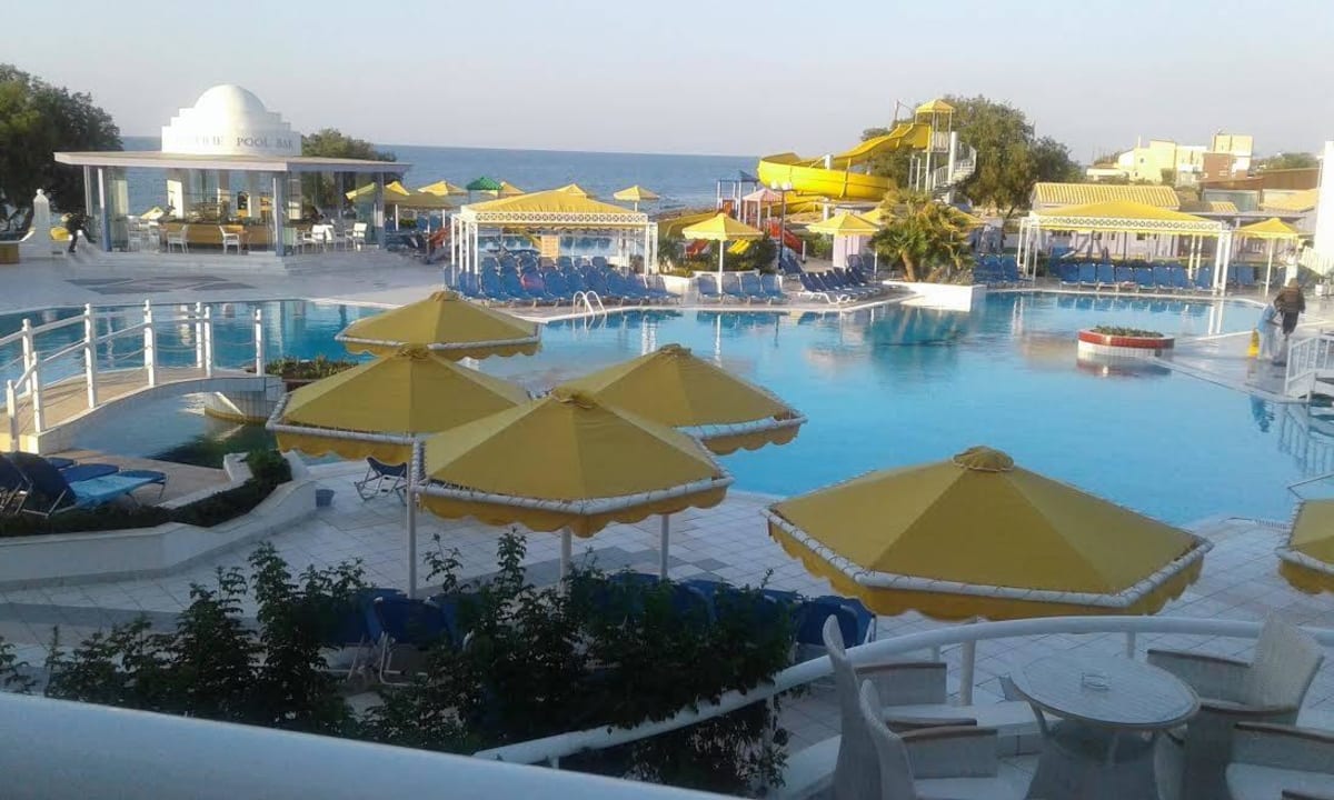 Klasse Hotel Serita Beach