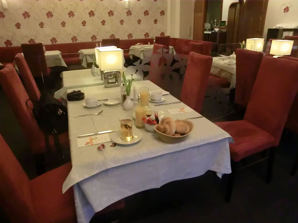 Unser Tisch beim Essen Hotel Am Kurpark Späth