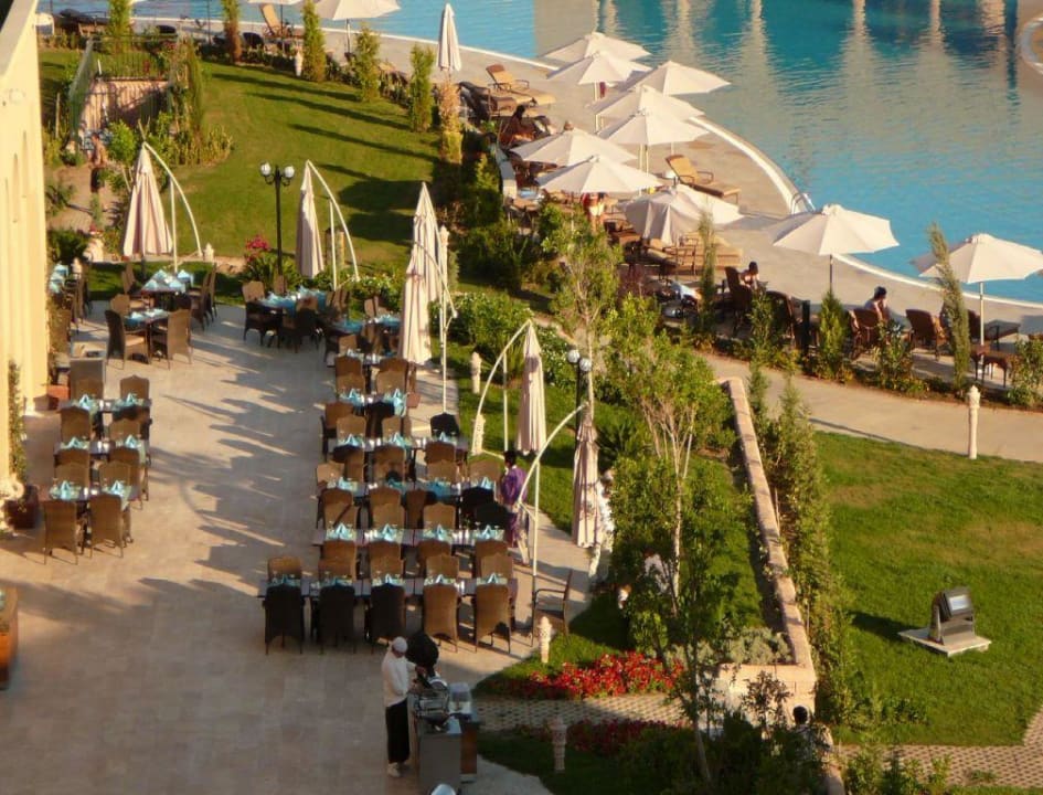 Seitl. äußerer Restaurantbereich Spice Hotel & Spa