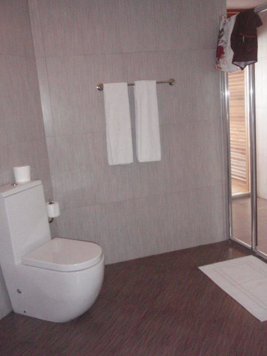 Wasservilla mit Jacuzzi Kuramathi Maldives