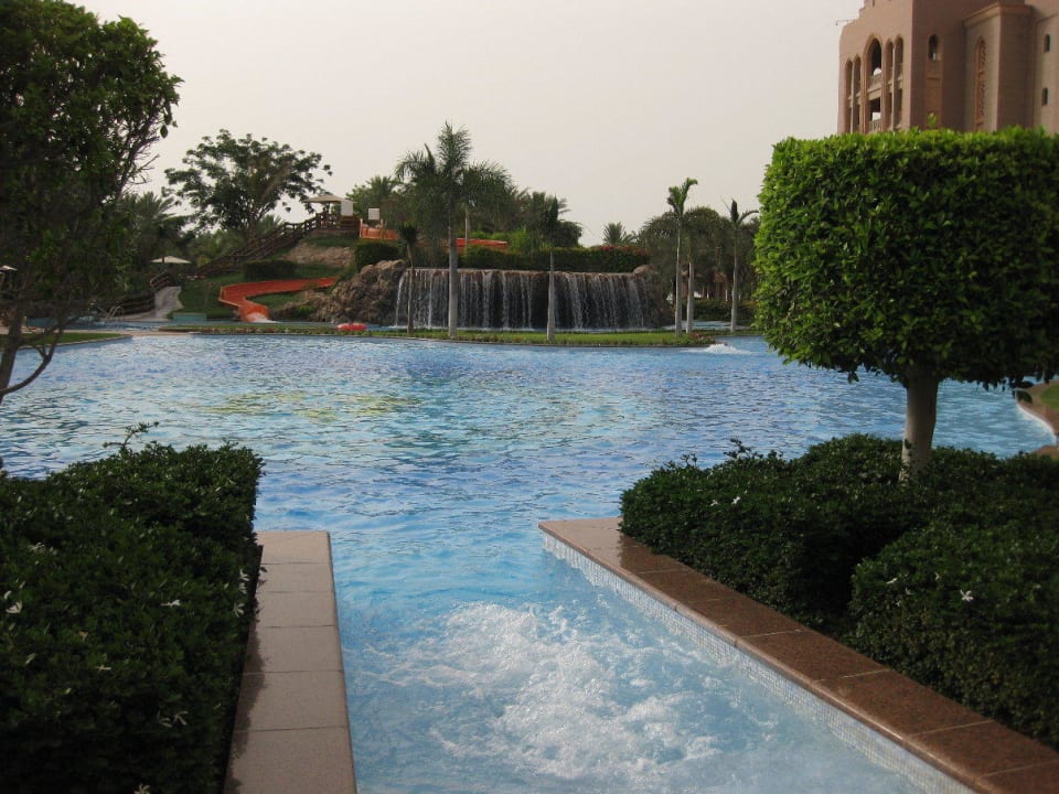Westpool Emirates Palace Mandarin Oriental