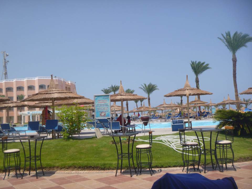 Poolanlage am Meer Beach Albatros Resort