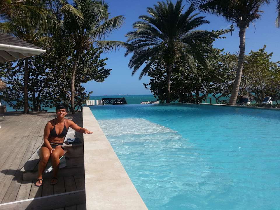 Pool Hotel Coconut Beach Club