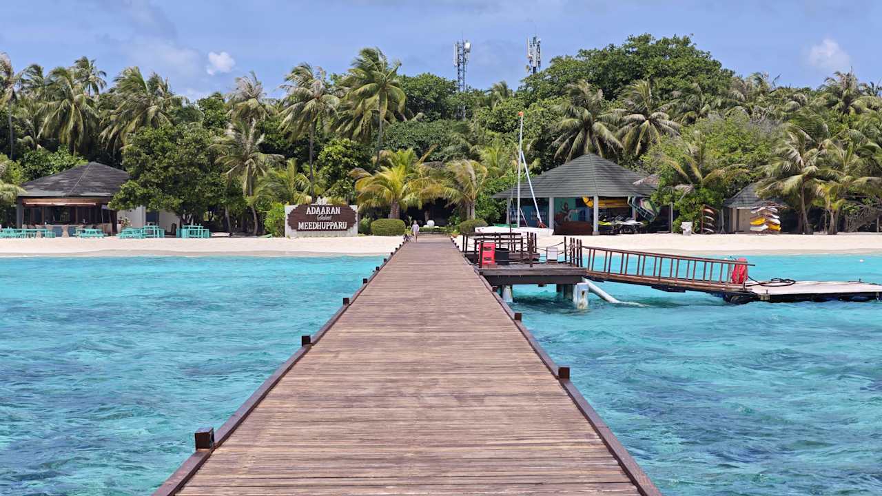 Außenansicht Adaaran Select Meedhupparu Island Resort - Premium All Inclusive