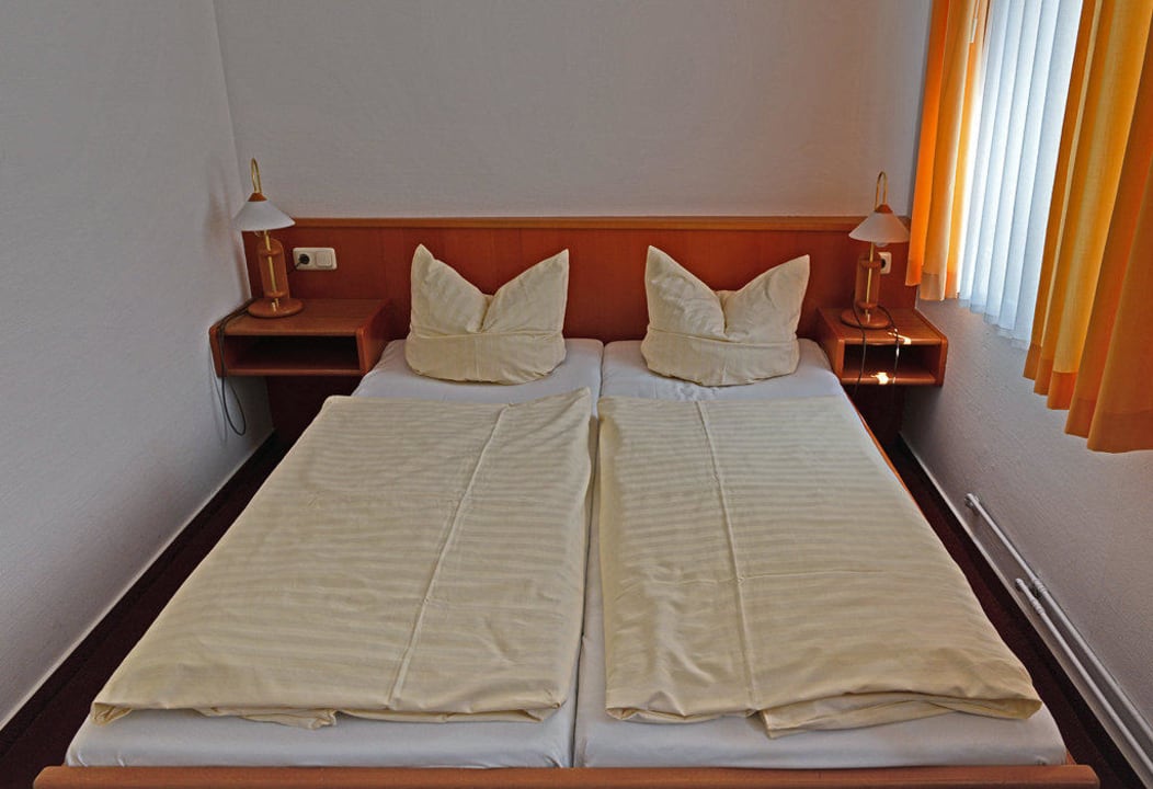 Zimmer Nr 23 Hotel Zur Sonne