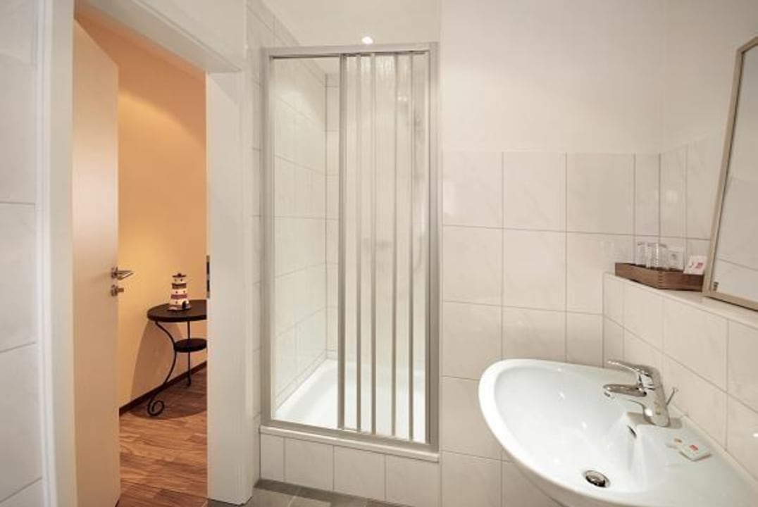 Badezimmer Comfortzimmer Garni Hof van Holland