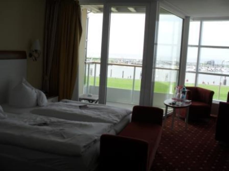 Betten mit Ausblick zur Nordsee Hotel Fährhaus