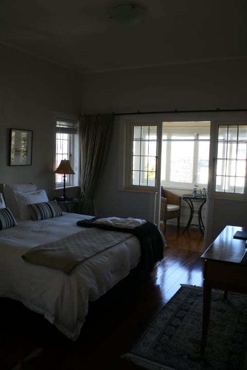 Nobel Bed & Breakfast Lambton Heights