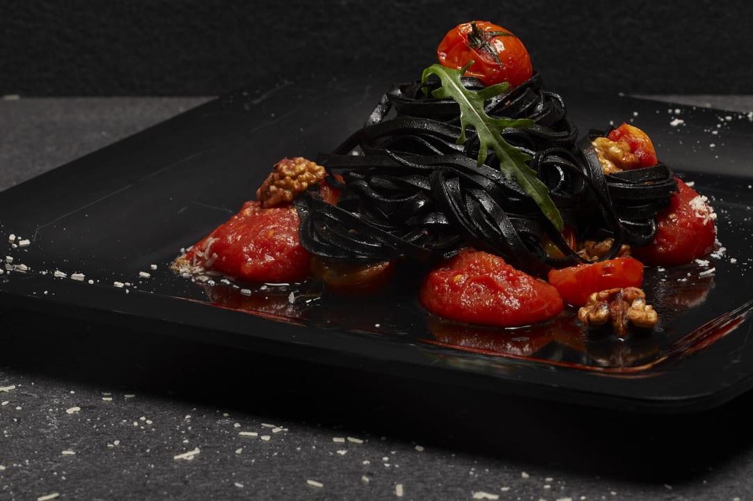 Tagliolini Nero Nero Silver Hotel & Gokart Center