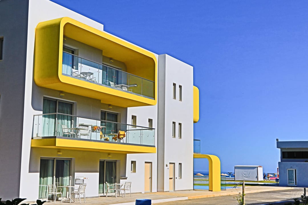 Moderner Komplex allsun Hotel Carolina Mare