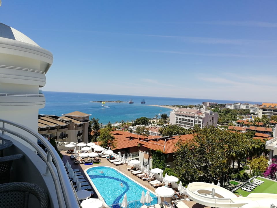 Ausblick Laguna Beach Alya Resort & Spa Hotel