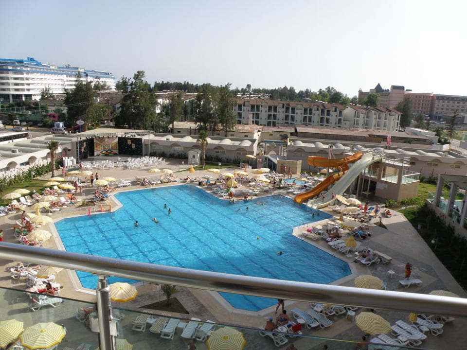 Widok z pokoju Miarosa Konaklı Garden