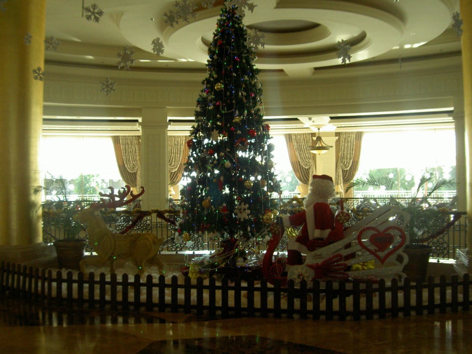 Weihnachtsdeko in der Lobby Ela Excellence Resort Belek