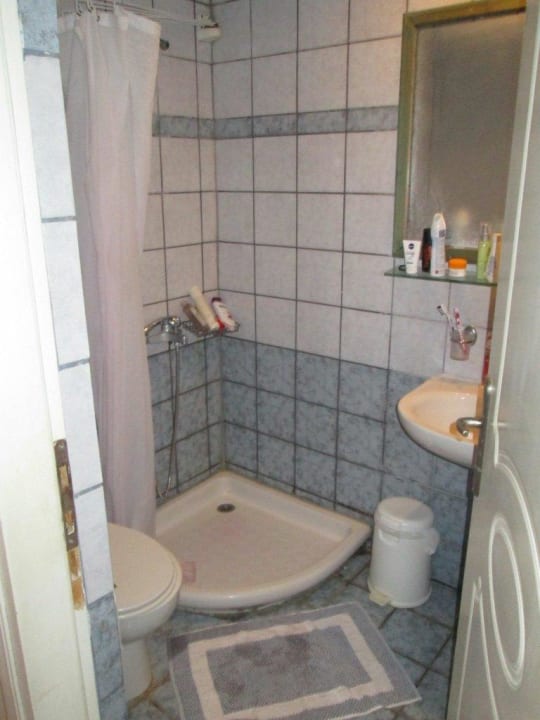 Badezimmer für 4 Personen Gloria Maris Hotel Suites and Villa