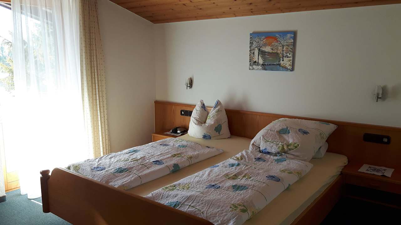 Schlafzimmer App. 12 Pension Grieseltal