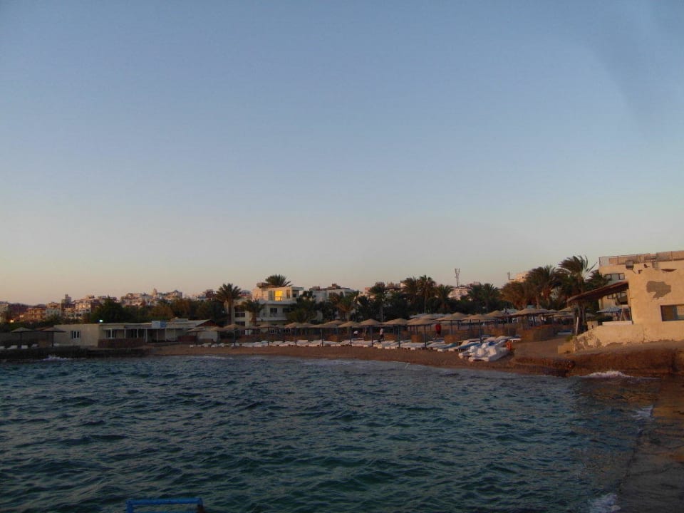 Das ist der ,,super " Strand ??? Royal Star Beach Resort