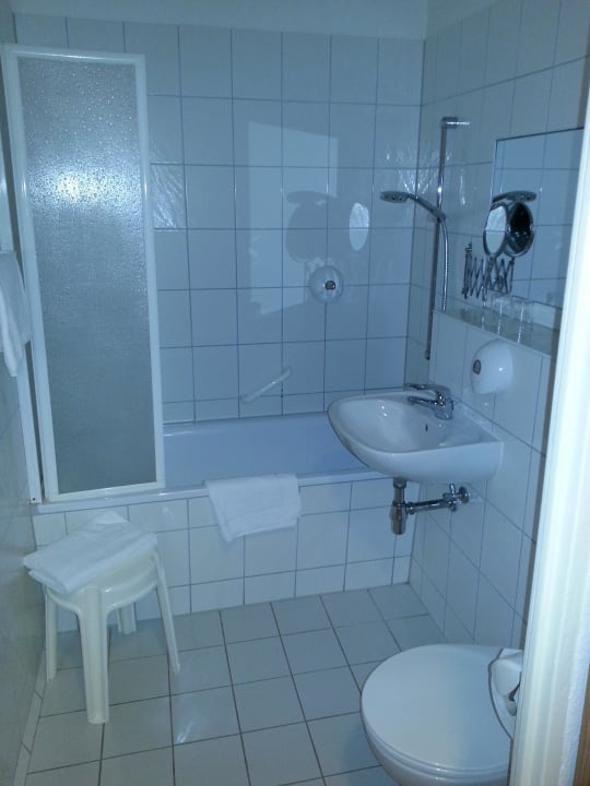 Bade Zimmer Days Inn Leipzig City Centre