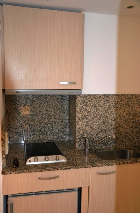 Juniorsuite Typ 2 - Kochnische Grupotel Ibiza Beach Resort