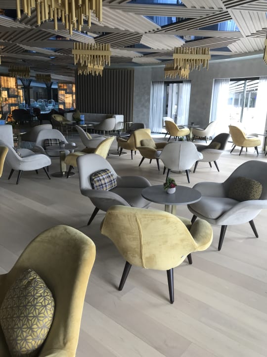 Lobby Royal Wings Hotel