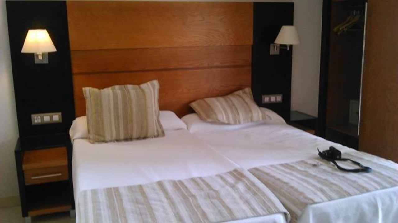 Die schönen Betten HL Miraflor Suites Hotel