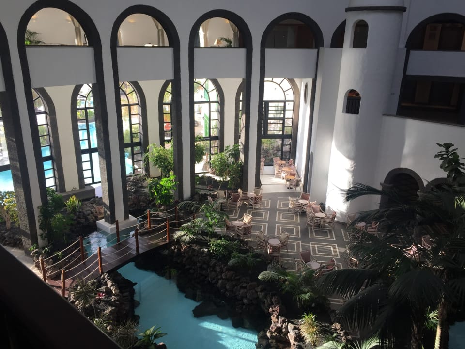 Lobby Hotel LIVVO Volcan Lanzarote