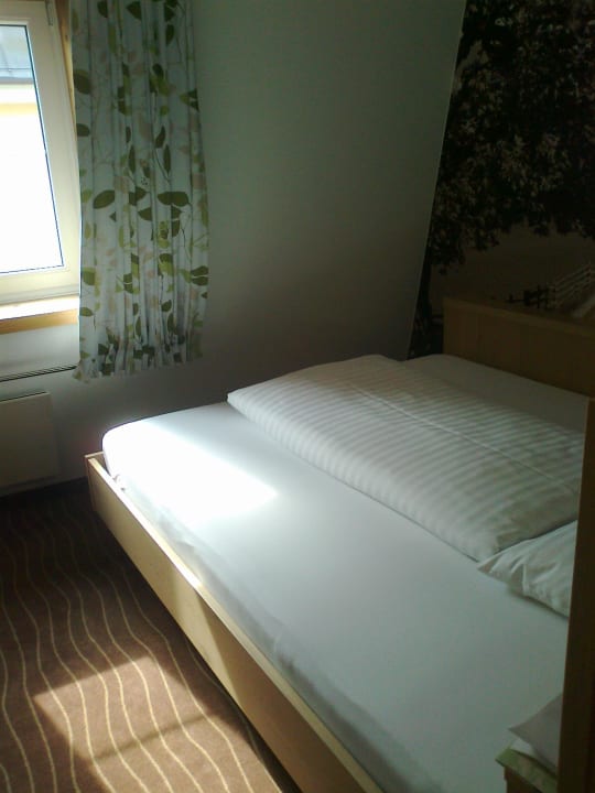 Bett Hotel Grüner Baum