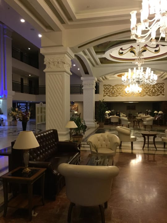 Lobby Aydinbey Kings Palace & Spa