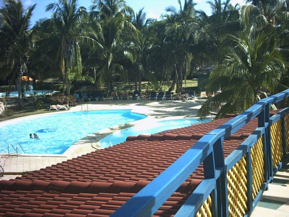Pool Hotel Brisas del Caribe