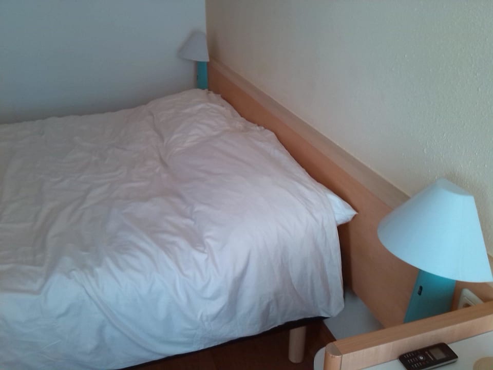 Bett B&B Hotel Bonn-City