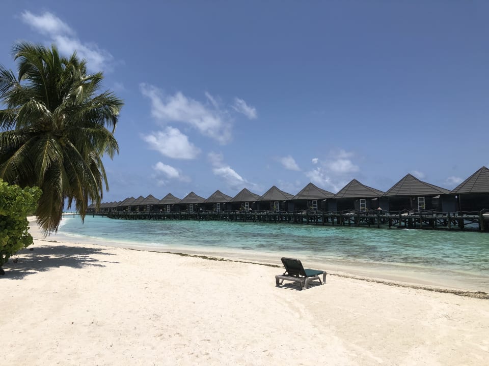 Strand Kuredu Island Resort & Spa