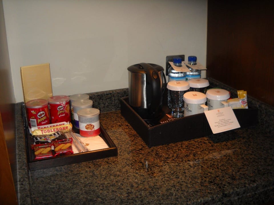 Zimmer gratis Wasser-Kaffee-Tee Grand Millennium Al Wahda Abu Dhabi