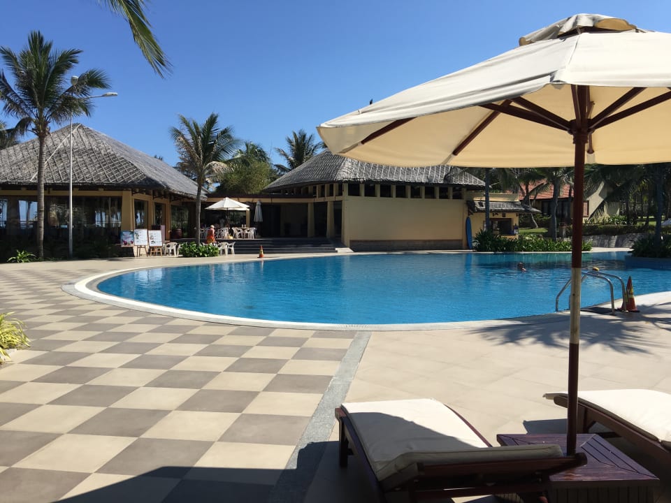 Pool Pandanus Resort