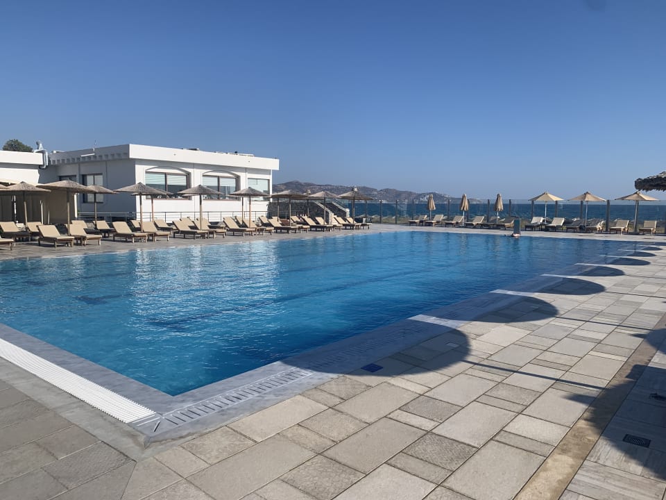 Pool Civitel Creta Beach