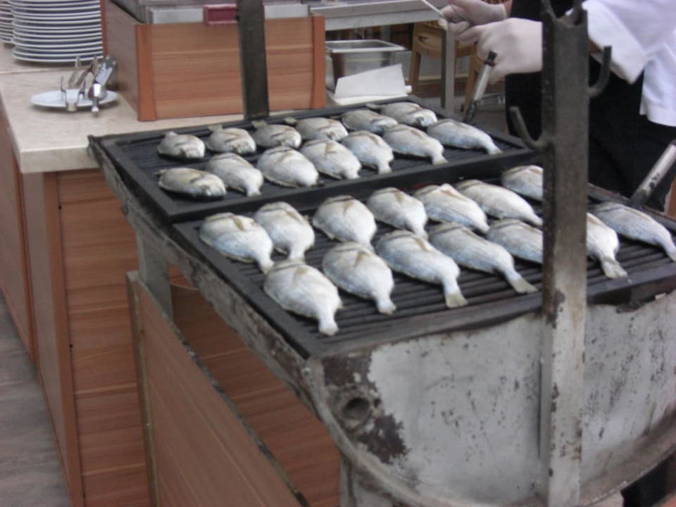 Grillabend Saturn Palace Resort Hotel