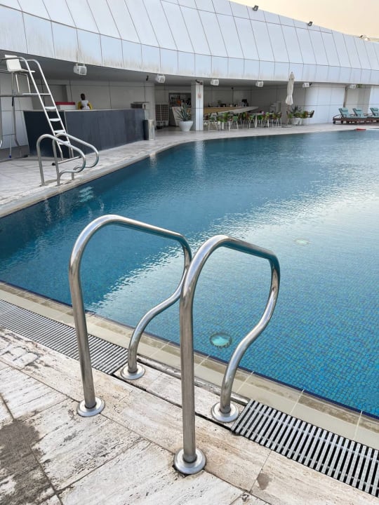 Pool W Abu Dhabi - Yas Island