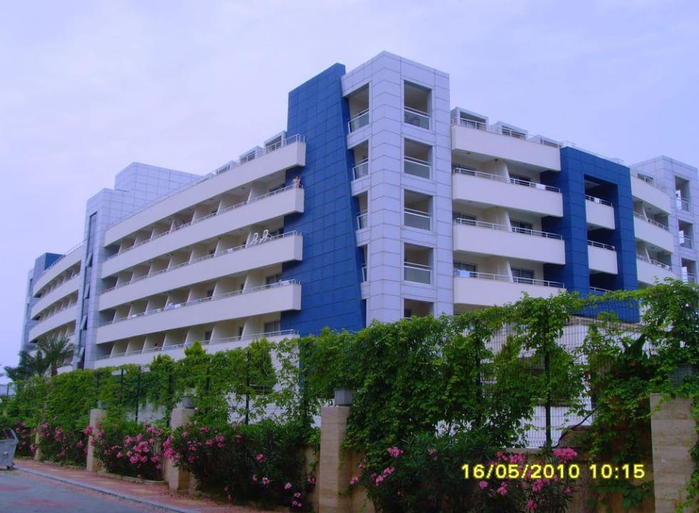 Вид на отель Timo Deluxe Resort