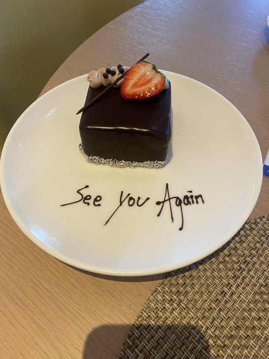 Gastro Saadiyat Rotana Resort &  Villas