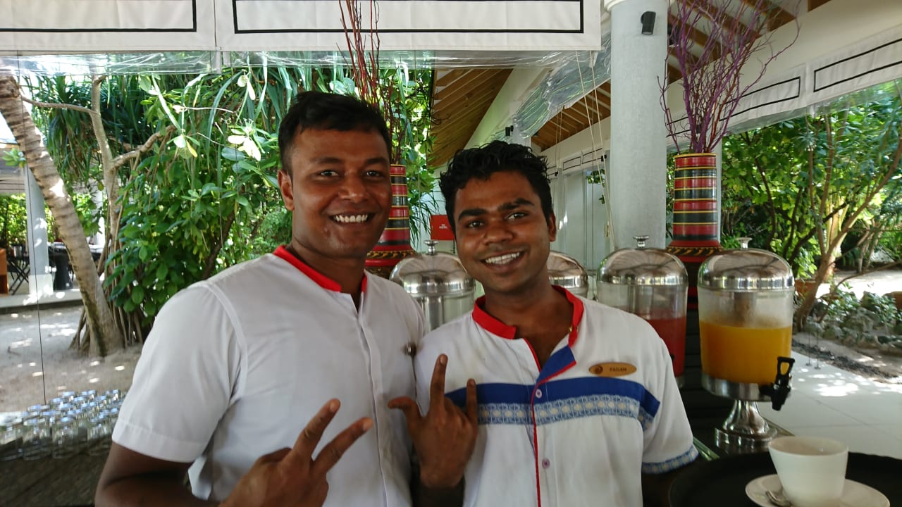 Thank you, for good Service.... Biggi & Faran NH Collection Maldives Havodda Resort