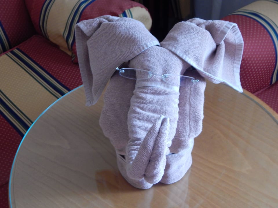 Elefant aus einem Handtuch Hotel Riu Paraiso Lanzarote