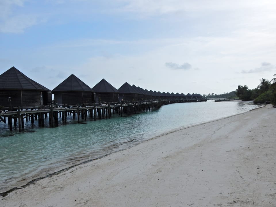 Strand Kuredu Island Resort & Spa