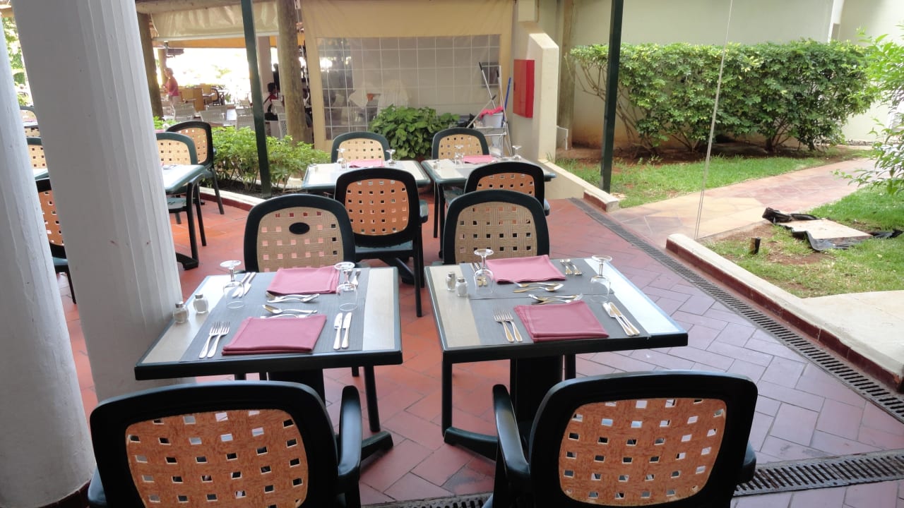 Hôtel H10 Las Palmeras - Le Restaurant 2012 H10 Las Palmeras