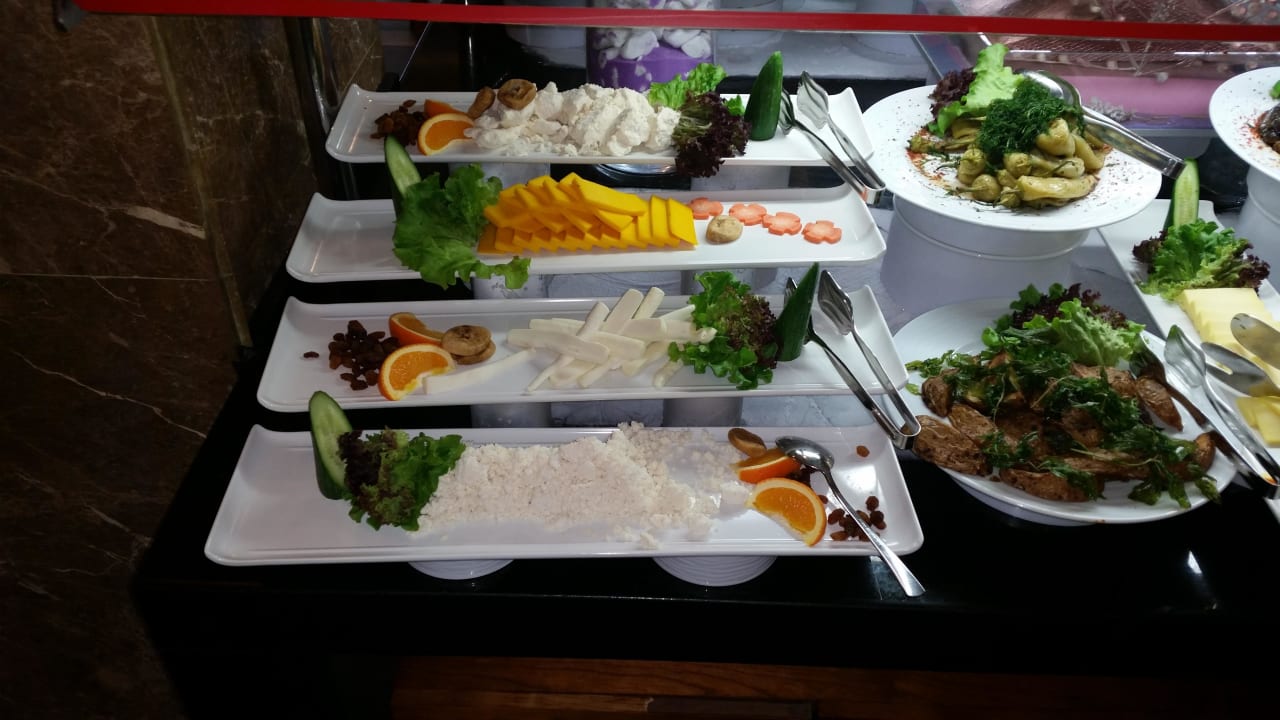 Lecker Wyndham Garden Lara