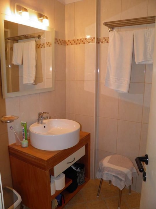 Bad Hotel Ipsos Beach